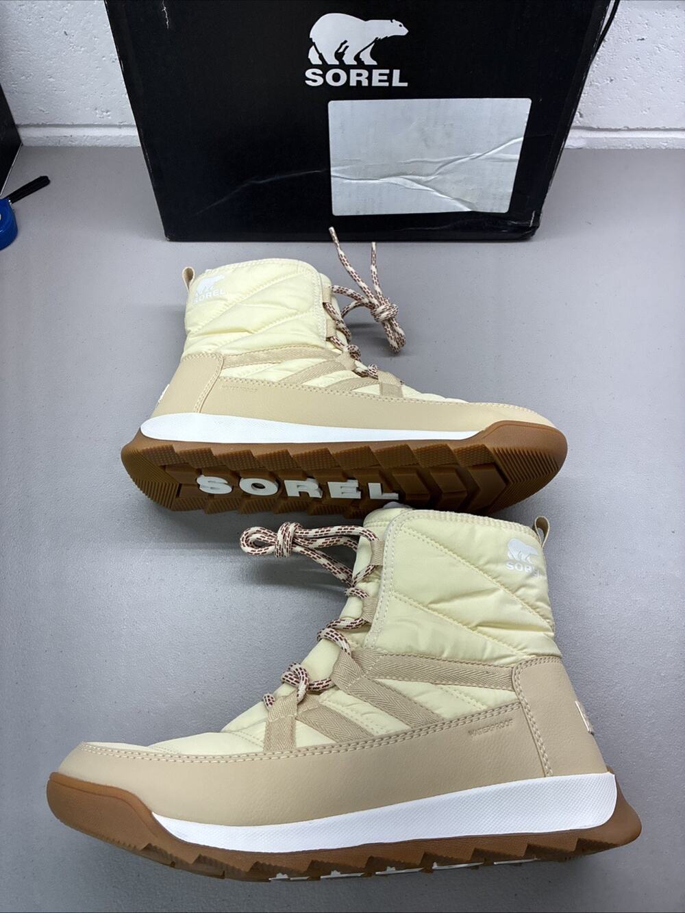 SOREL WHITNEY II PLUS LACE WATERPROOF WOMEN HONEY WHITE/CERAMIC Women’s Size 9